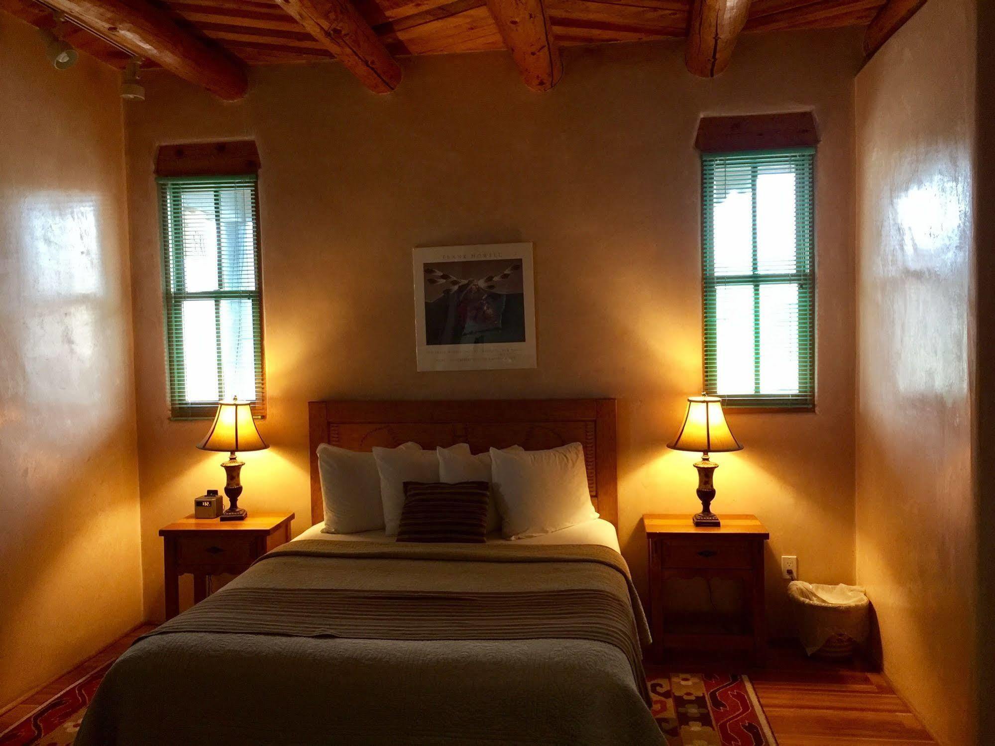 Guadalupe Inn Санта-Фе Экстерьер фото